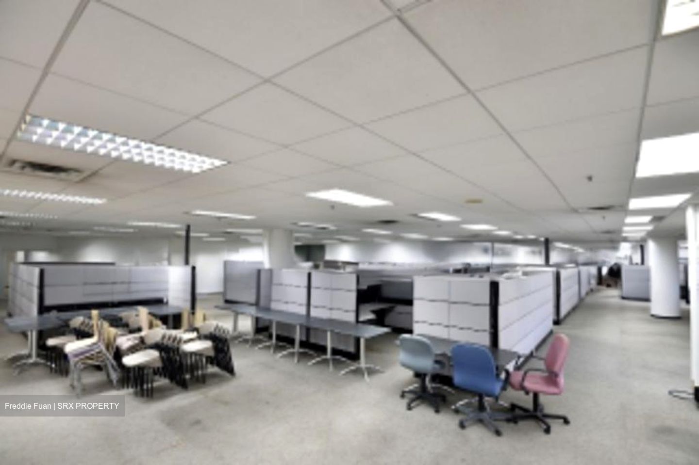 Logistech (D17), Warehouse #496048911